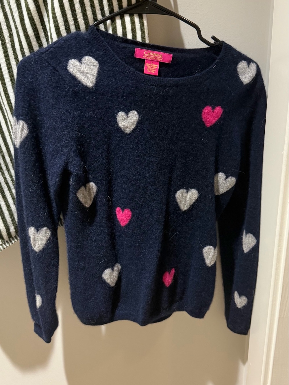 Cashmere Catherine Malandrino Navy Heart-Print Sweater with Pink & Gray Accents
